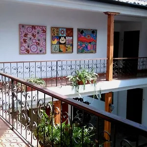  Apartment Cuenca Suites